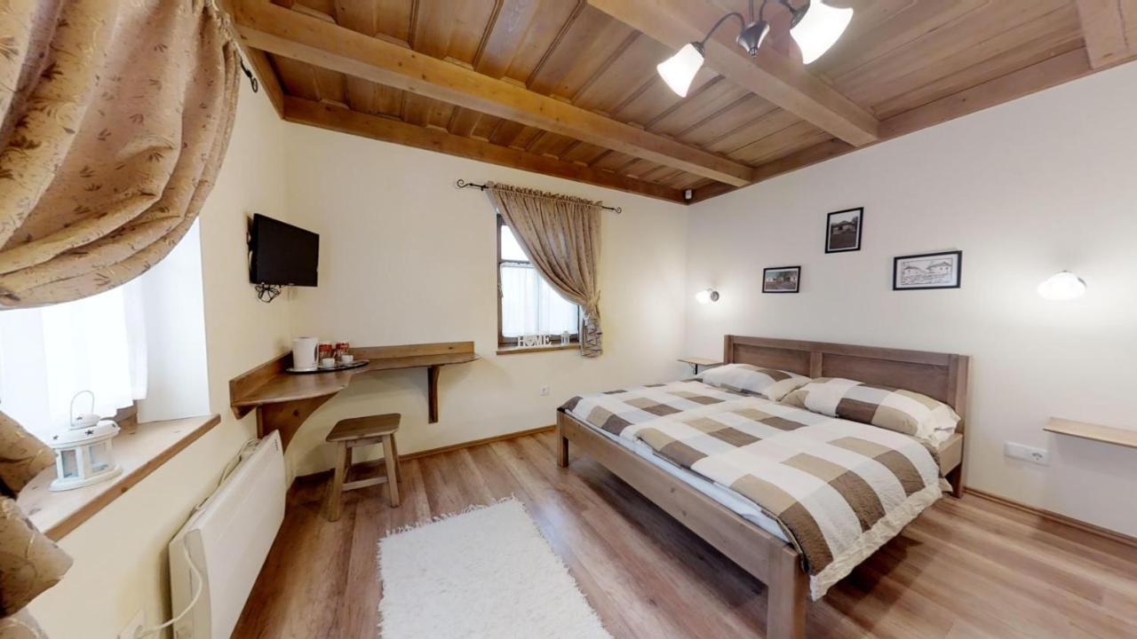 Toth Vendeghaz Es Apartmanhaz Ujfeherto Екстериор снимка
